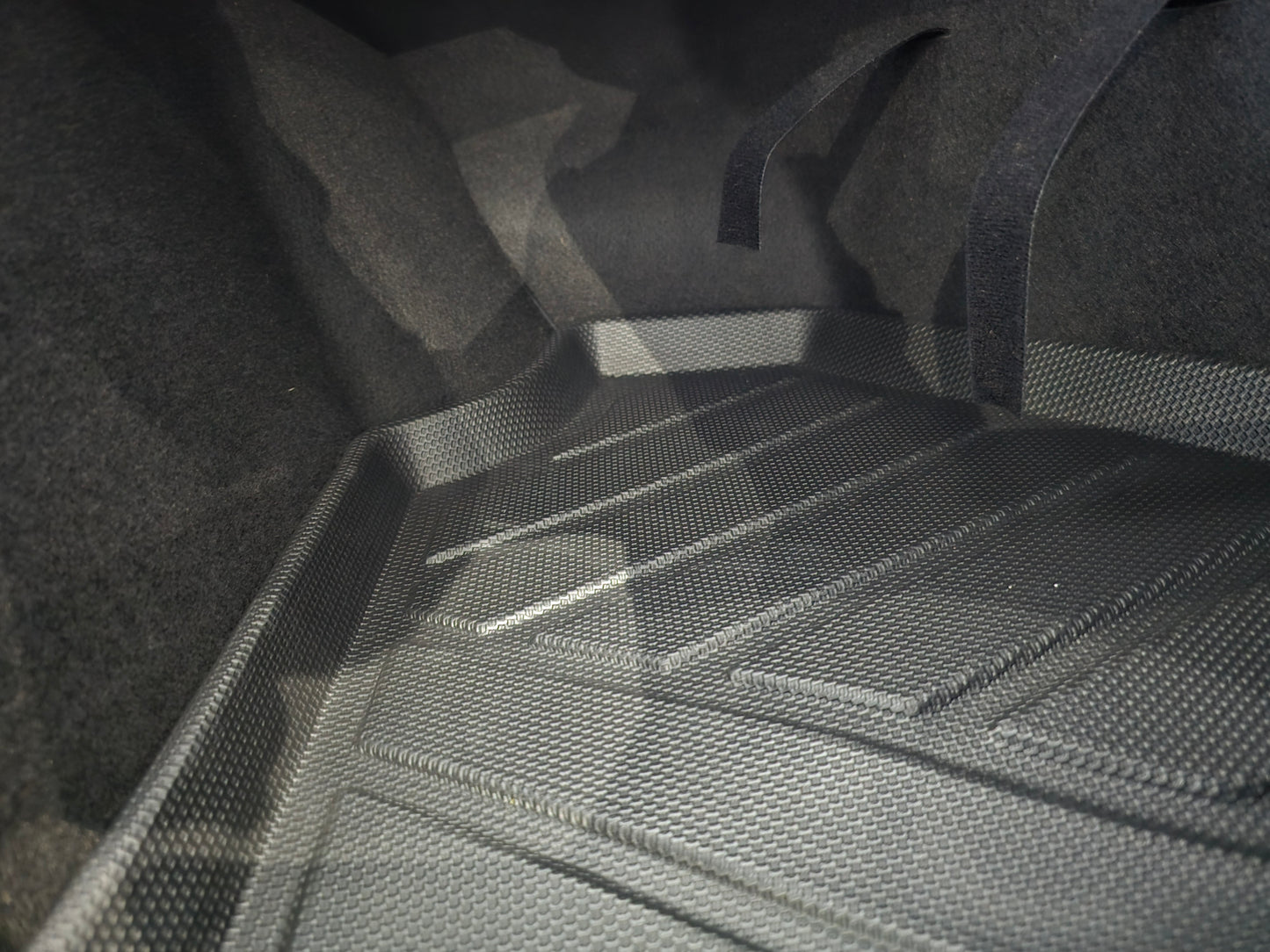 TPE Bootliner compatible with Lotus Emira