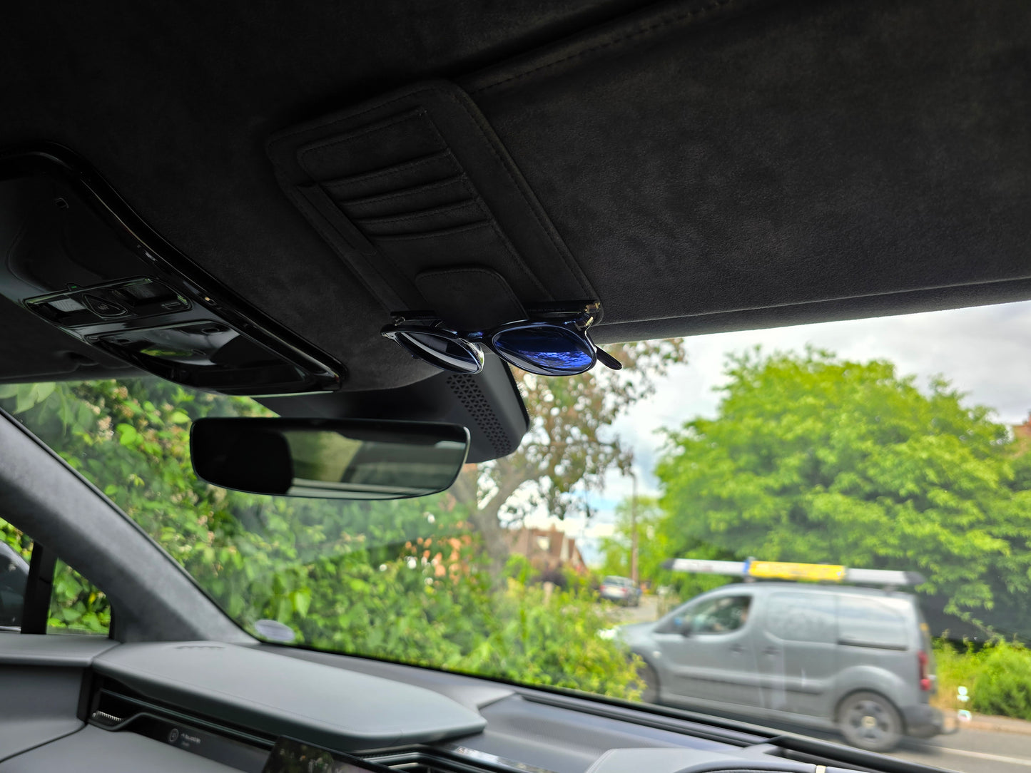 Car Sunvisor Organiser